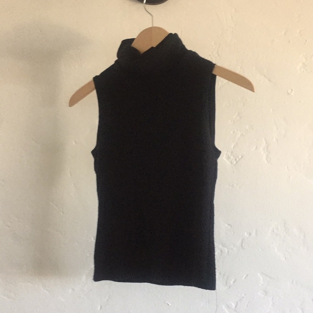 Black sleeveless turtleneck